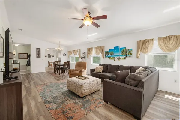 $236,000 | 14160 Southeast 85th Avenue, Summerfield, FL 34491