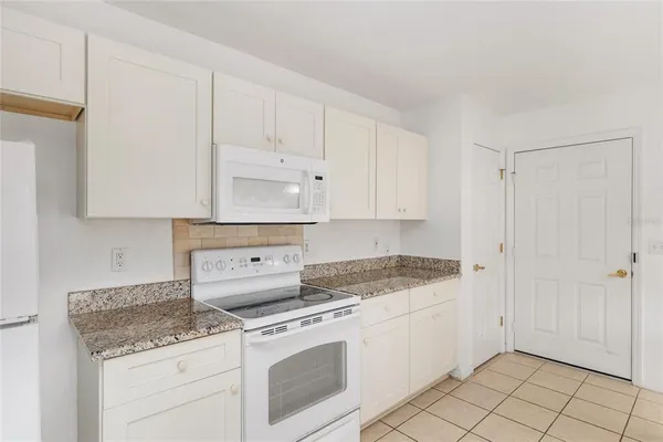 $236,000 | 14160 Southeast 85th Avenue, Summerfield, FL 34491