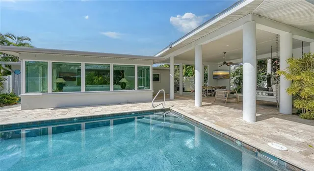 $9,590 | 425 McKinley Drive, Sarasota, FL 34236