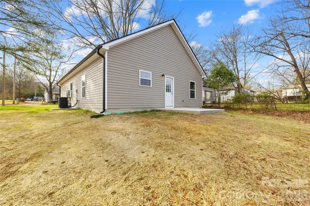 $227,900 | 914 Wilmington Avenue, Statesville, NC 28677