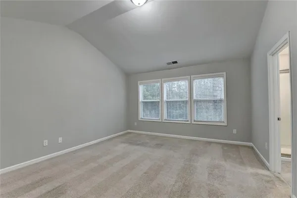 $2,550 | 7325 Heritage Oak Court, Alpharetta, GA 30004