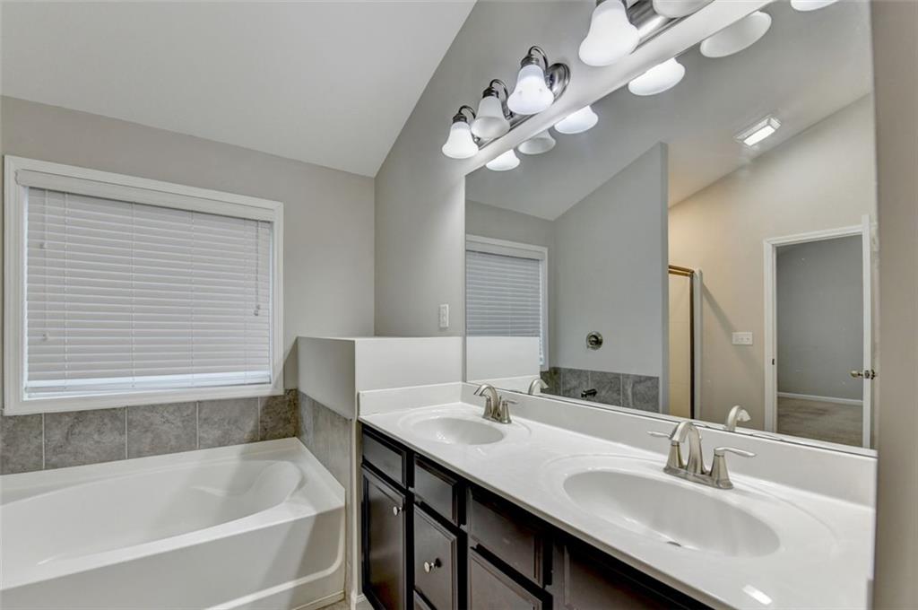 7325 Heritage Oak Court Alpharetta, GA 30004 - Photo 38 of 50