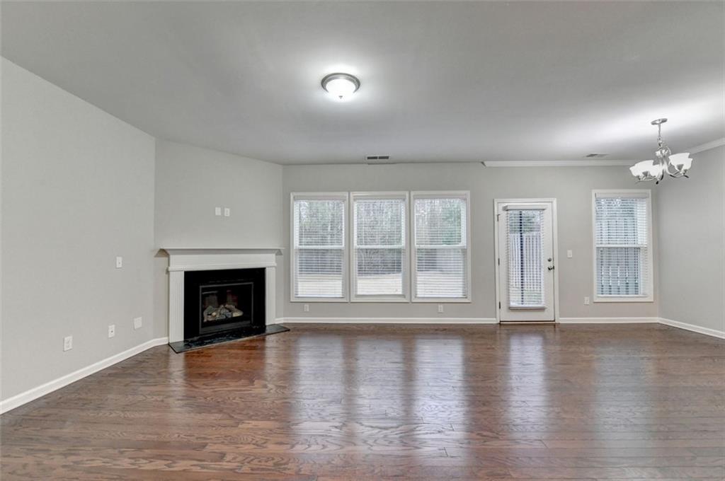 7325 Heritage Oak Court Alpharetta, GA 30004 - Photo 8 of 50