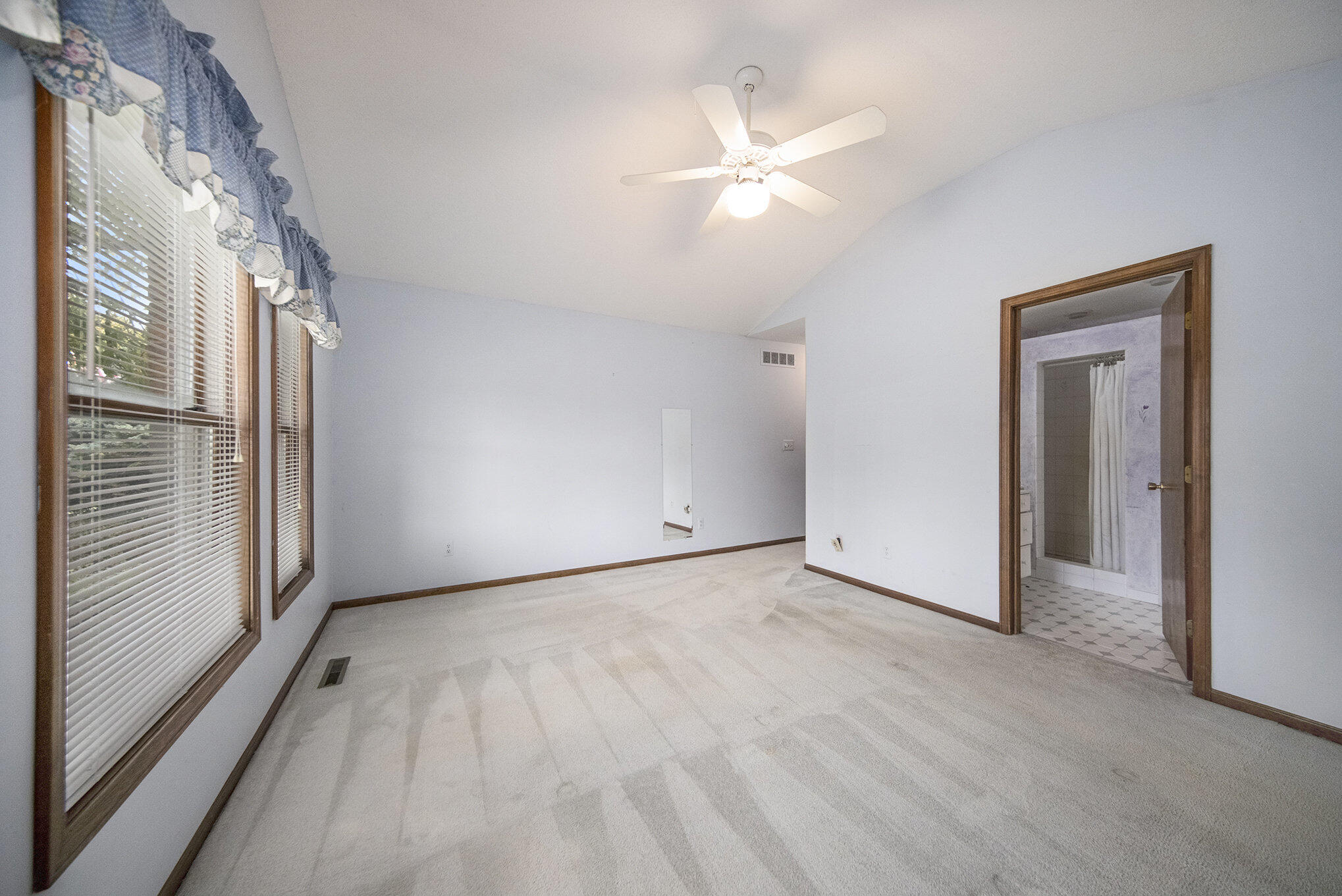 6655 Allen Road Tecumseh, MI 49286 - Photo 13 of 31 014_file_833