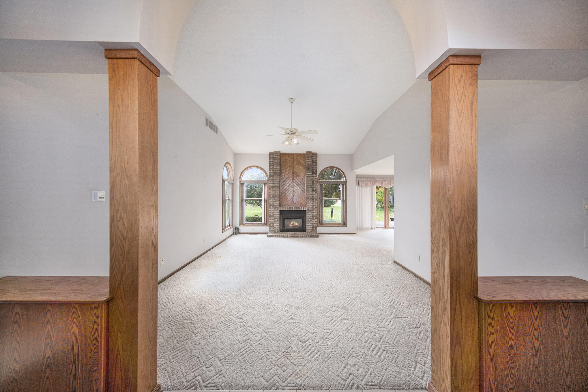 6655 Allen Road Tecumseh, MI 49286 - Photo 4 of 31 005_file_201