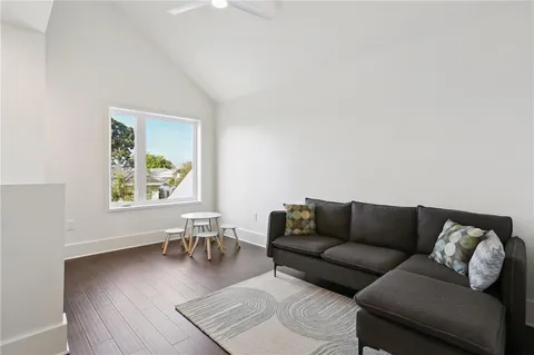 $749,000 | 4622 Annunciation Street, New Orleans, LA 70115