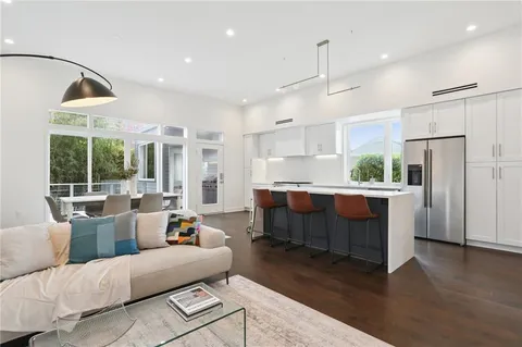 $749,000 | 4622 Annunciation Street, New Orleans, LA 70115