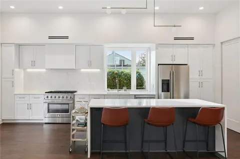 $749,000 | 4622 Annunciation Street, New Orleans, LA 70115