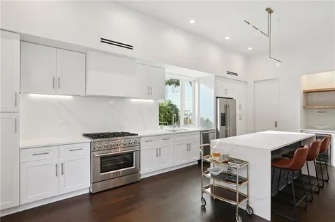 $749,000 | 4622 Annunciation Street, New Orleans, LA 70115