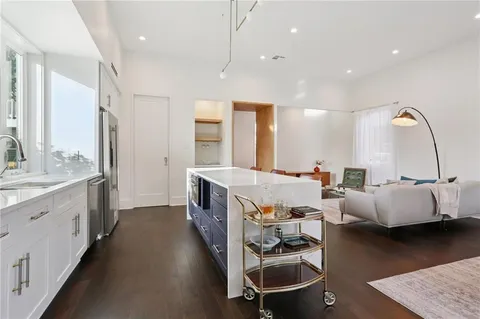 $749,000 | 4622 Annunciation Street, New Orleans, LA 70115