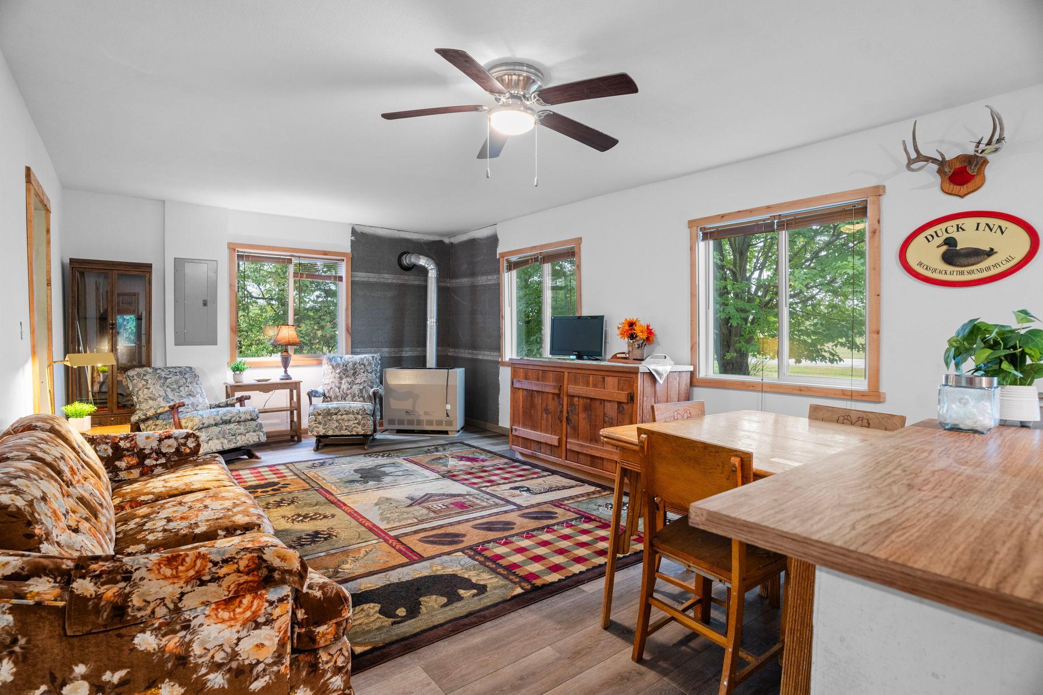 W9396 Highway 35 Pepin, WI 54759 - Photo 4 of 29