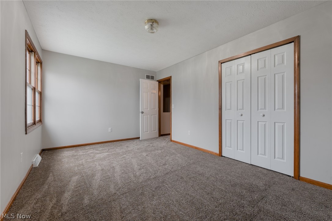 5920 Ridgeview Boulevard North Ridgeville, OH 44039 - Photo 18 of 27