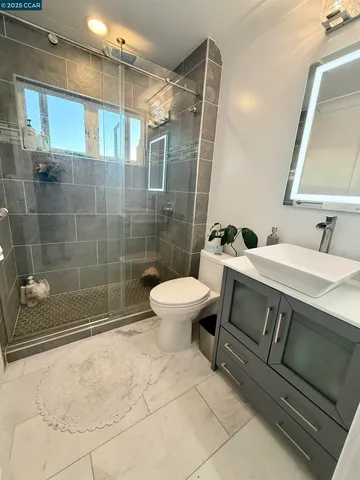 $2,250,000 | 3318 Ellesmere Court, Walnut Creek, CA 94598