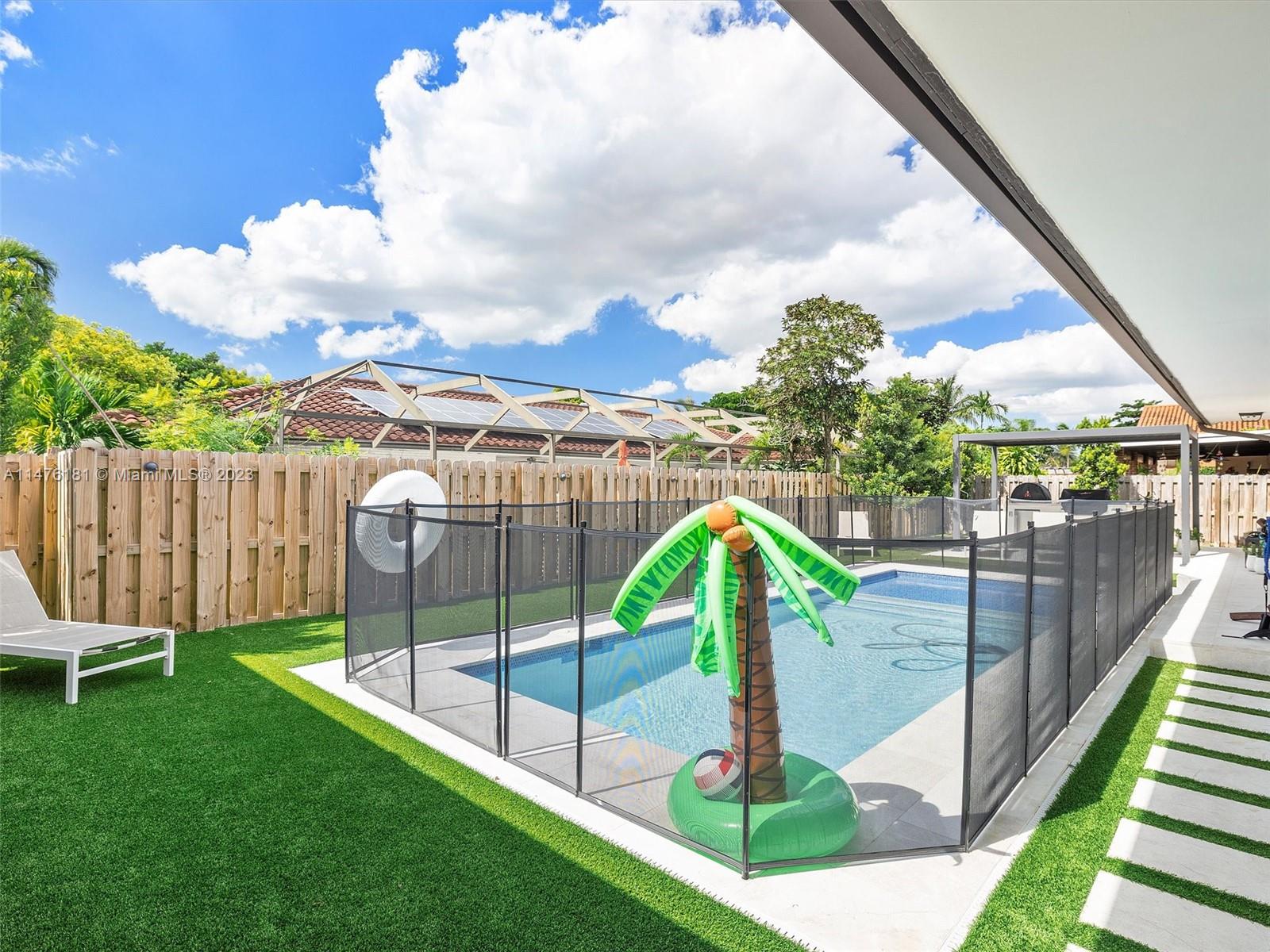 3776 Southwest 107th Court Miami, FL 33165 - Photo 41 of 45 a view of a backyard