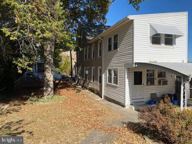 128 Hall Street Spring City, PA 19475 - Photo 5 of 55 Back and side yard