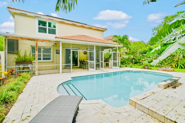 $670,000 | 4576 Thornwood Circle, Palm Beach Gardens, FL 33418