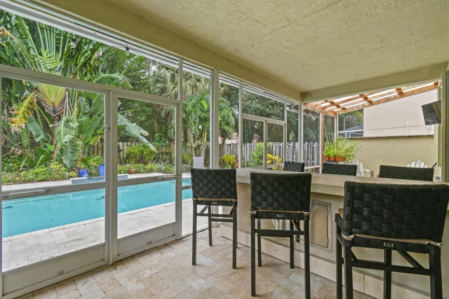 $670,000 | 4576 Thornwood Circle, Palm Beach Gardens, FL 33418
