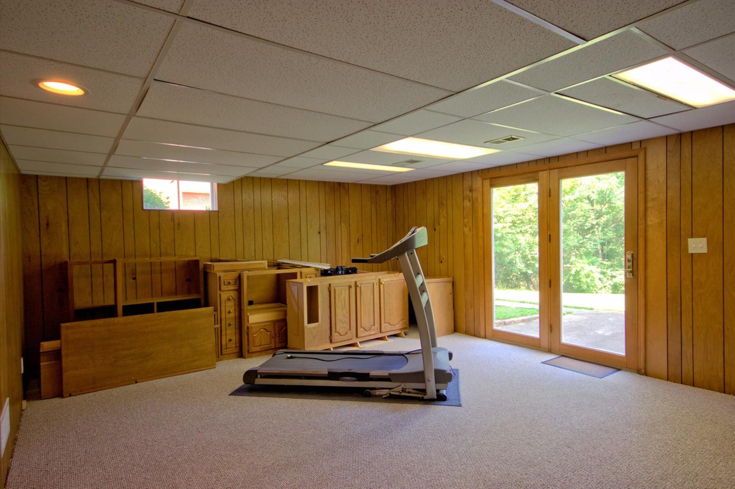 906 Collins Road Fort Mitchell, KY 41017 - Photo 19 of 28 Gallery Image 19