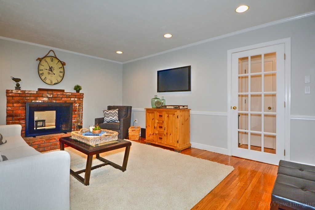 66 Rathbun Road Natick, MA 01760 - Photo 3 of 30 Gallery Image 3