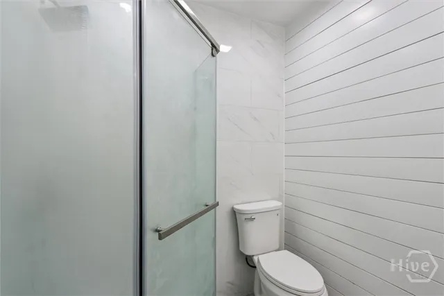 $2,350 | 2603 Livingston Avenue, Savannah, GA 31406