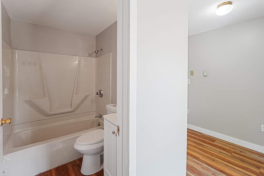 62-64 Willow Road Ayer, MA 01432 - Photo 30 of 40