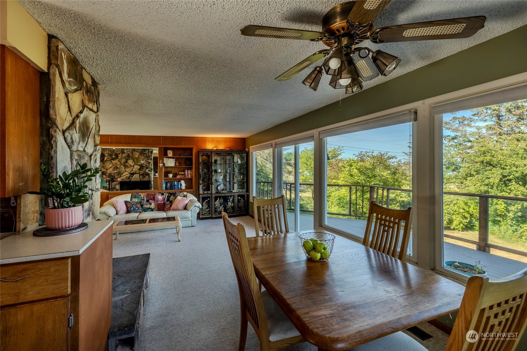 2249 Lummi Shore Road Bellingham, WA 98226 - Photo 2 of 10 Gallery Image 2