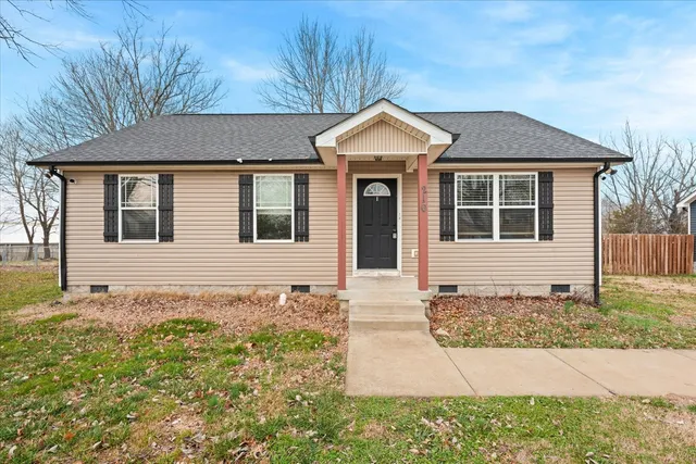 $310,000 | 210 Hardin Avenue, Dickson, TN 37055
