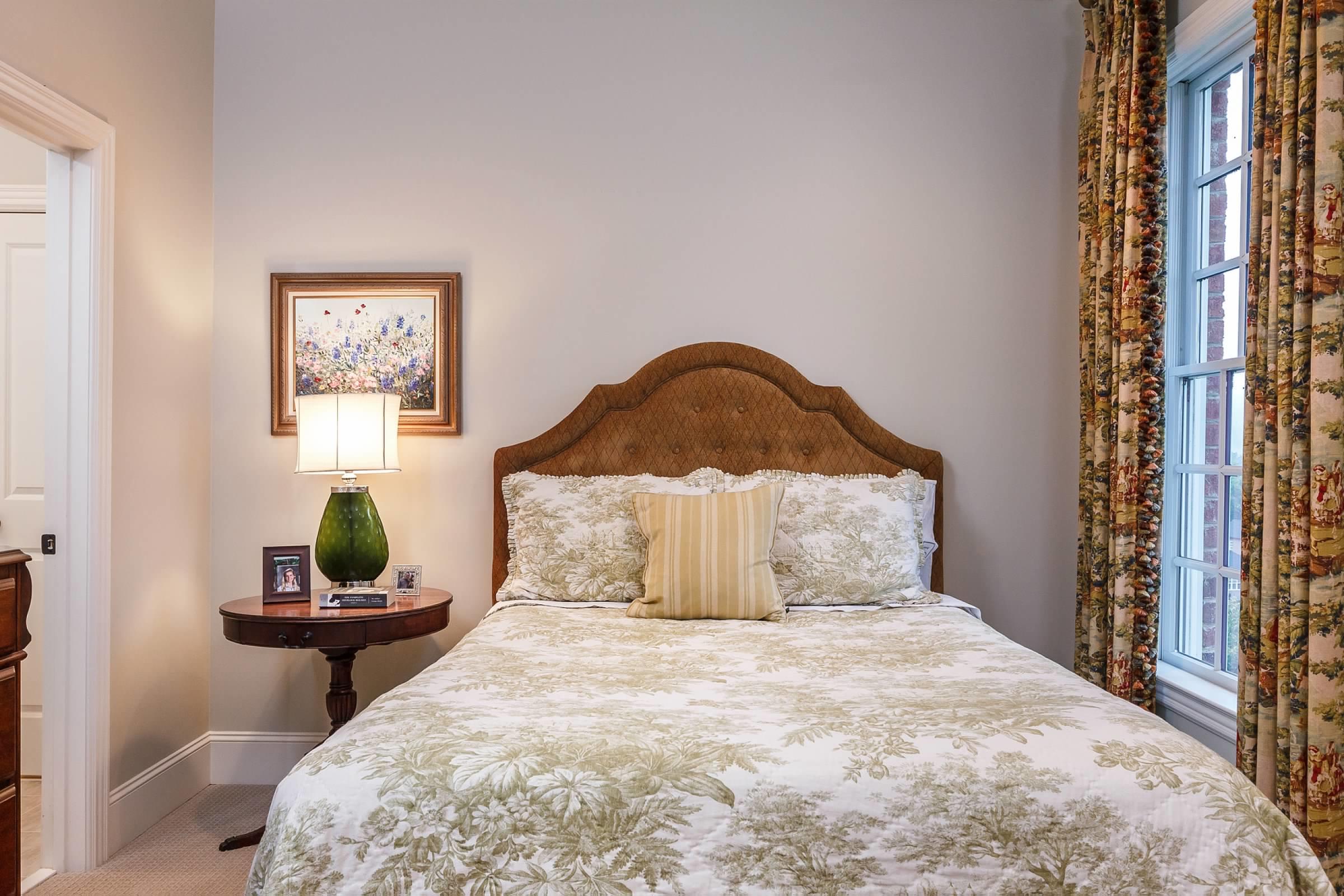 554 Whitehall Road, Unit 126 Chattanooga, TN 37405 - Photo 40 of 60 Bedroom #3