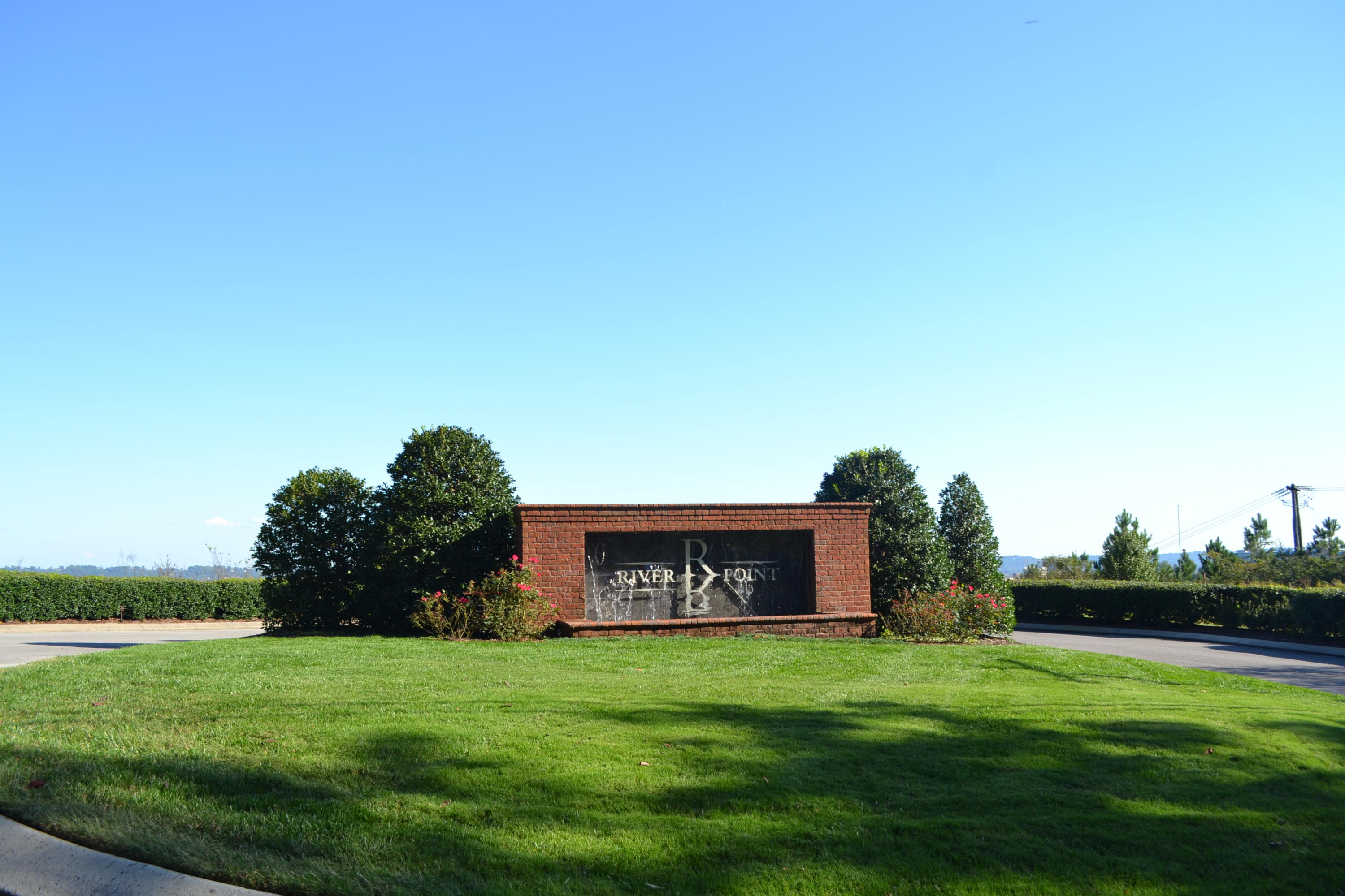554 Whitehall Road, Unit 126 Chattanooga, TN 37405 - Photo 60 of 60 Community sign