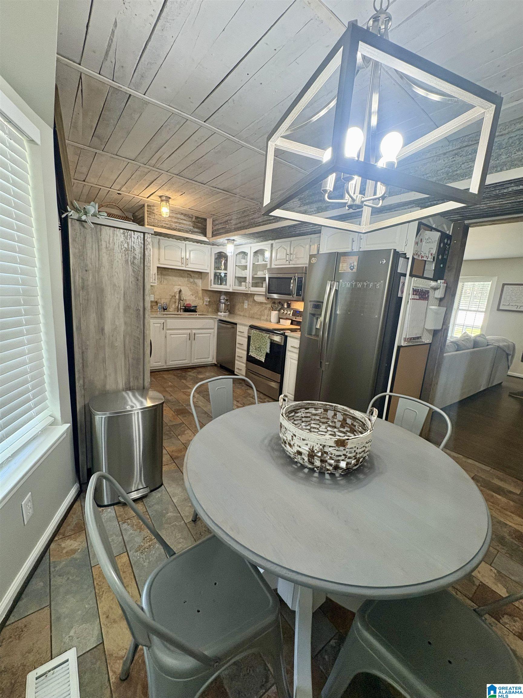 271 Crawford Drive Springville, AL 35146 - Photo 13 of 25