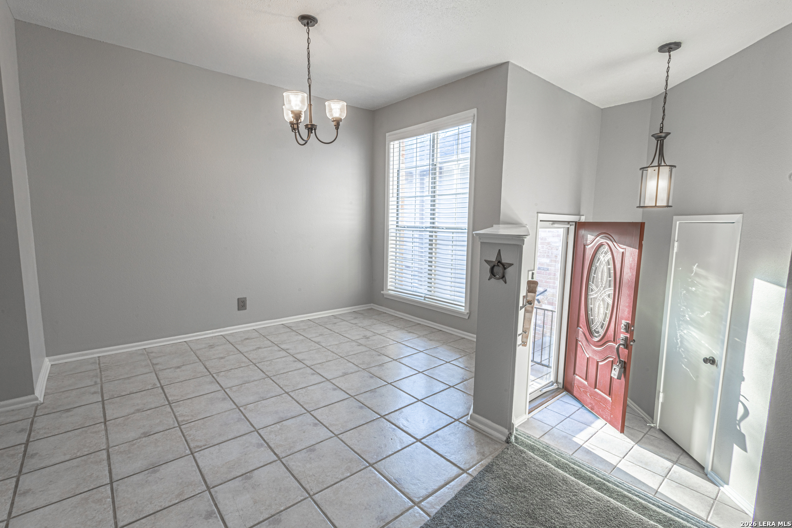 14 Oak Villa Road, Unit G5 Canyon Lake, TX 78133 - Photo 6 of 27 a view of a hallway with entryway