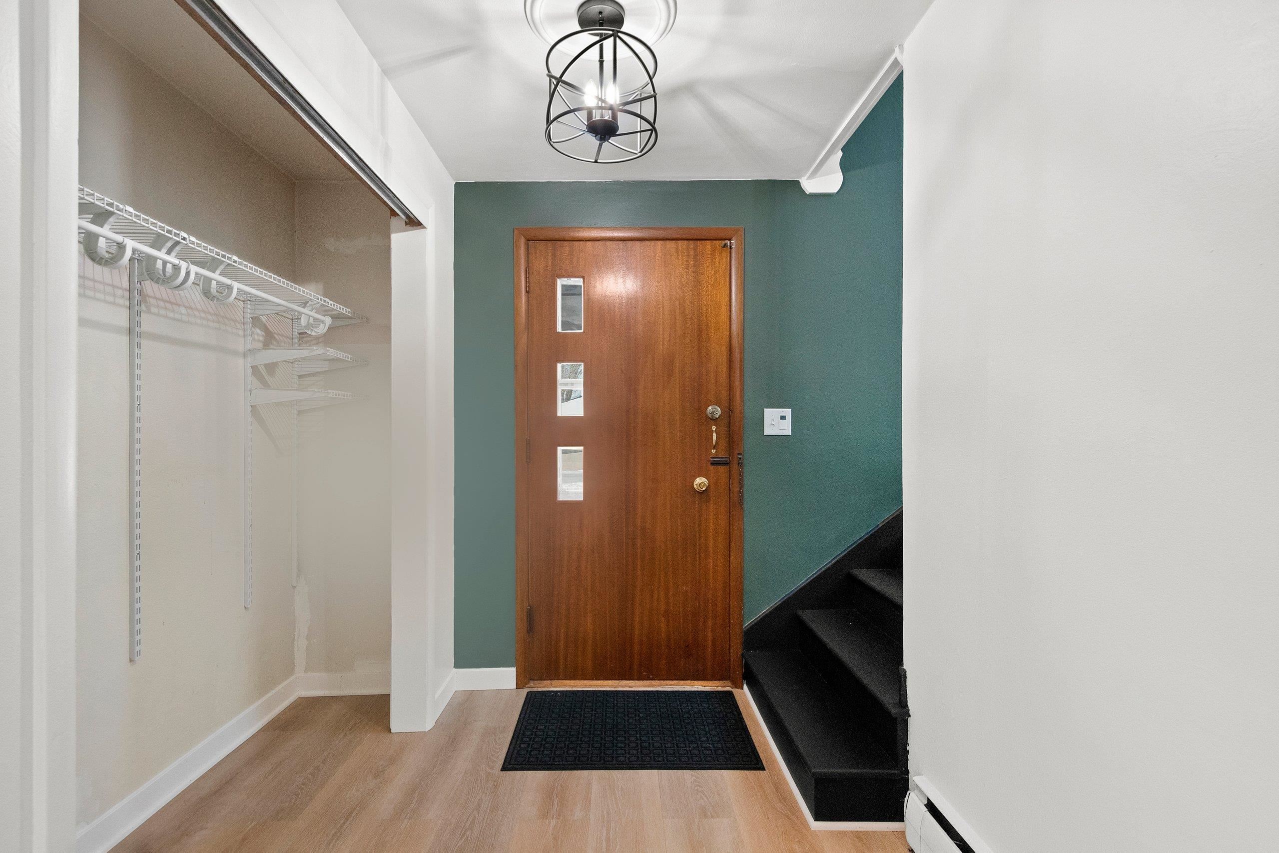 3263 South Clay Street Green Bay, WI 54301 - Photo 11 of 44