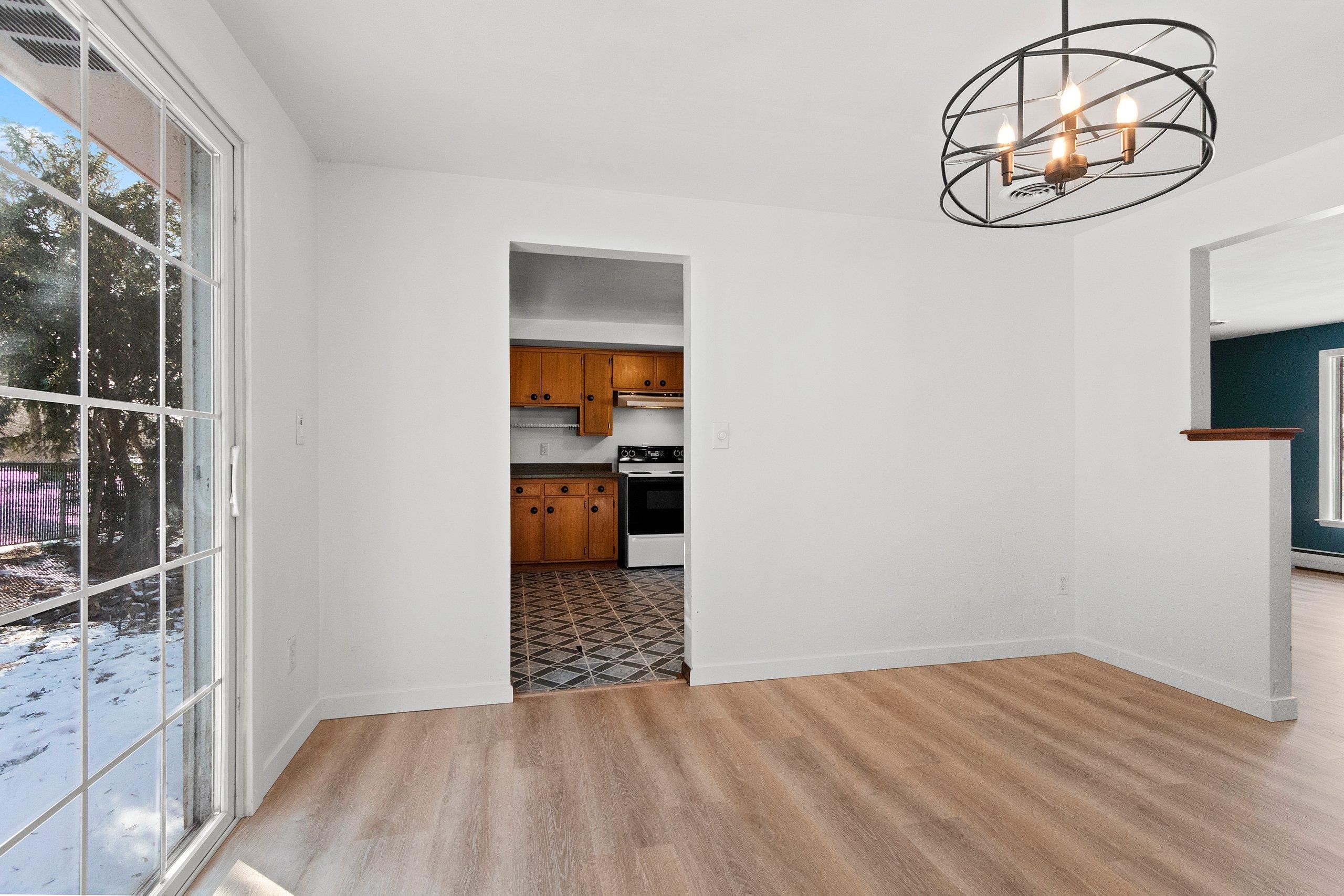 3263 South Clay Street Green Bay, WI 54301 - Photo 17 of 44