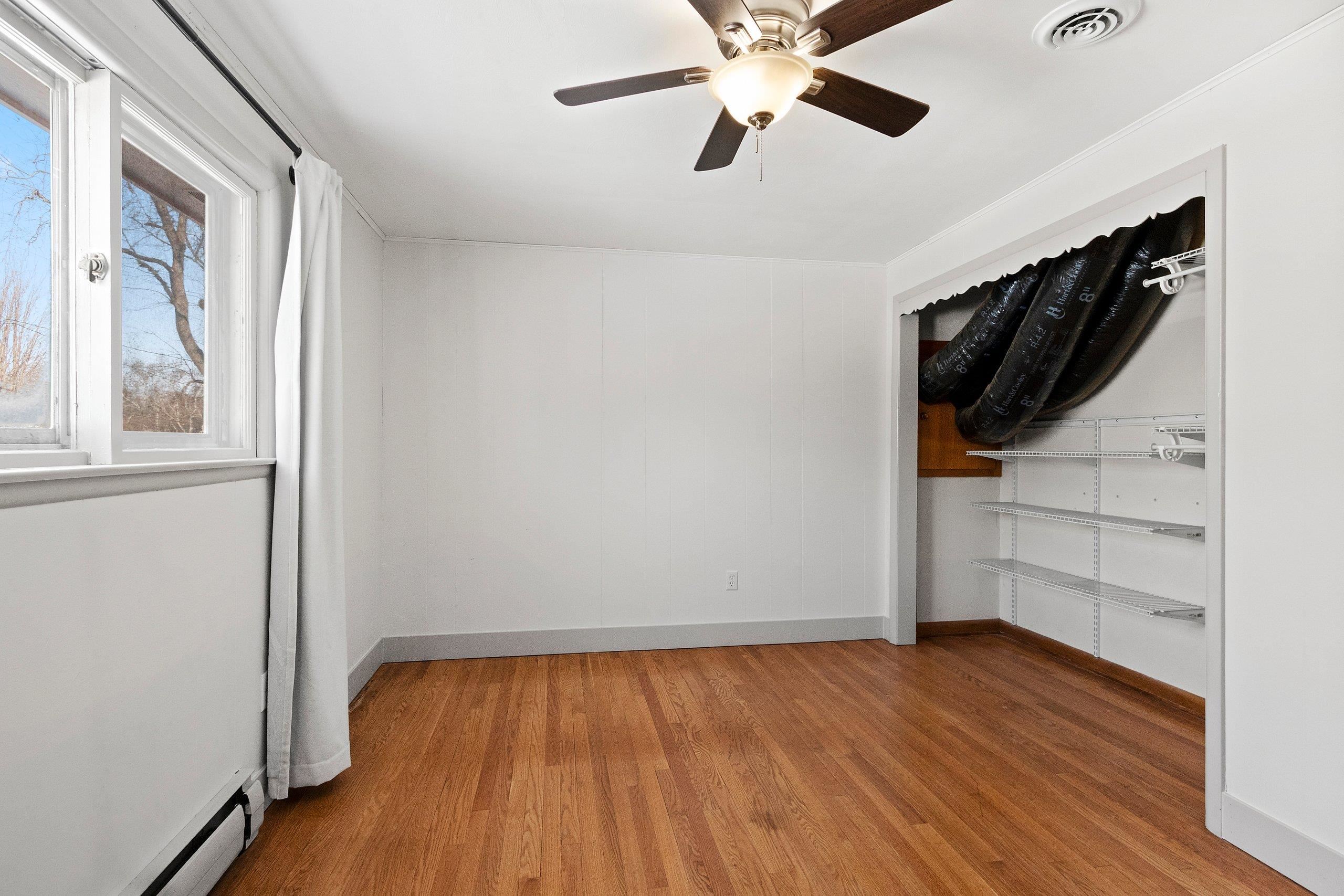 3263 South Clay Street Green Bay, WI 54301 - Photo 29 of 44