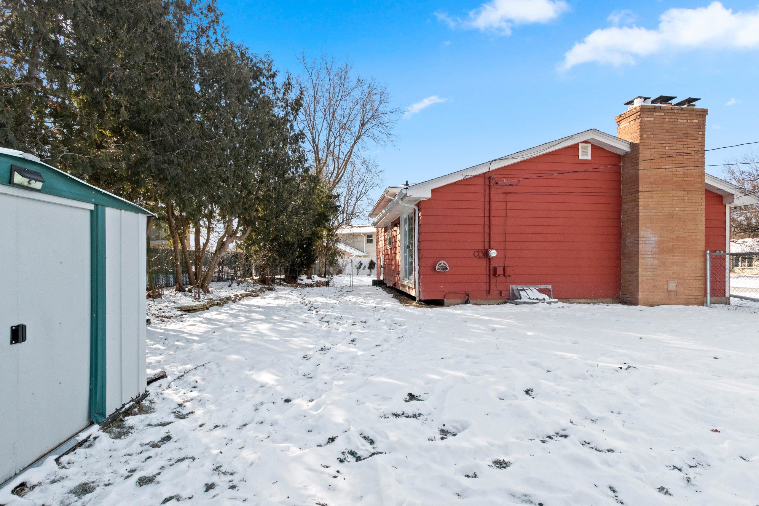 3263 South Clay Street Green Bay, WI 54301 - Photo 41 of 44