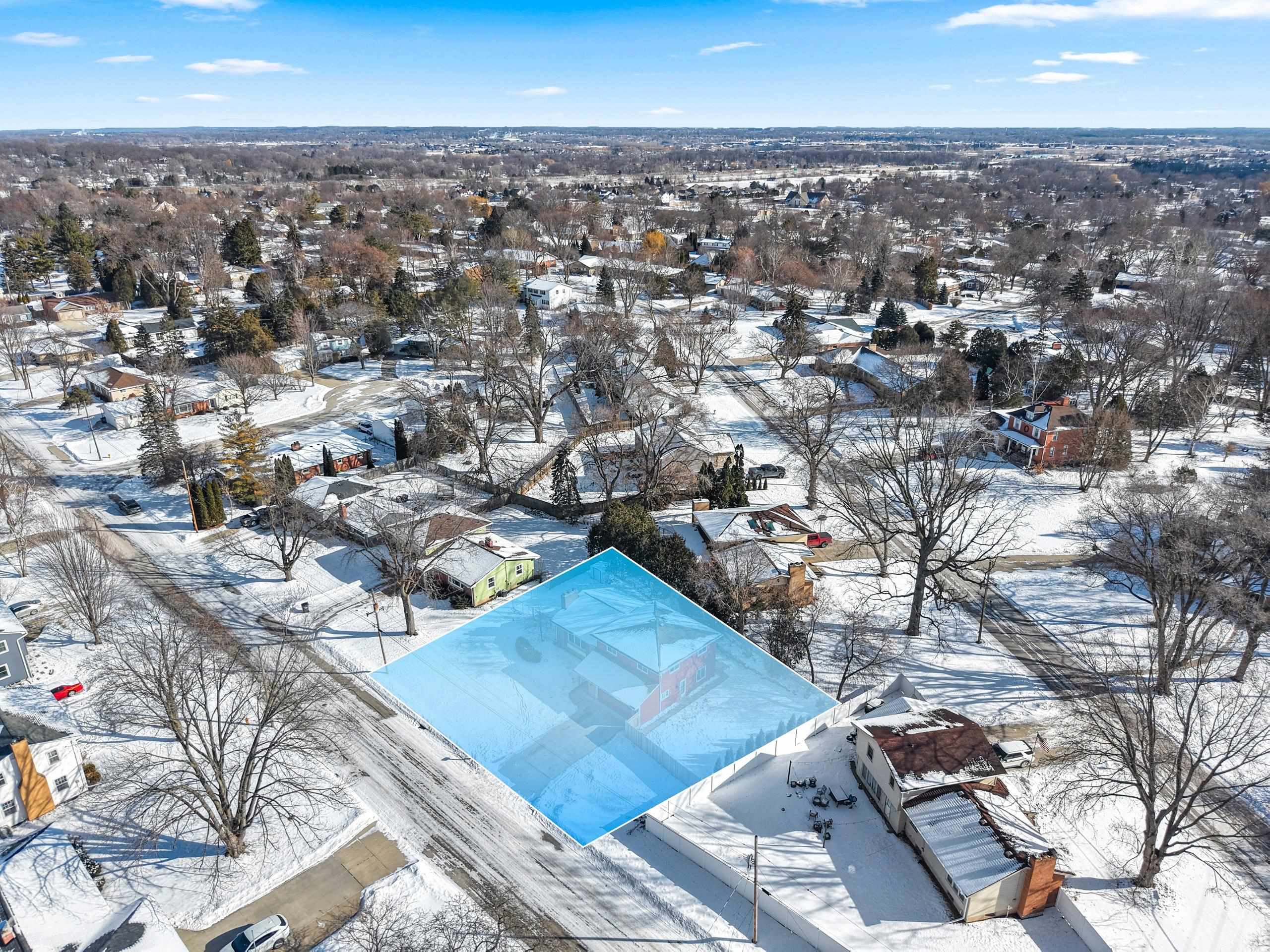 3263 South Clay Street Green Bay, WI 54301 - Photo 9 of 44