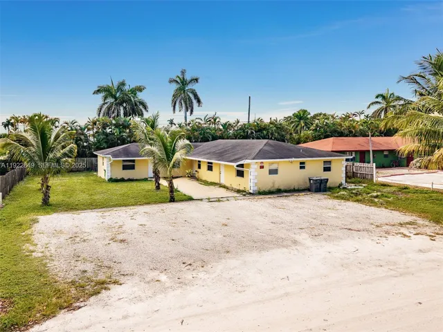 $1,975 | 4610 Hairland Drive, Unit 4612, West Palm Beach, FL 33415