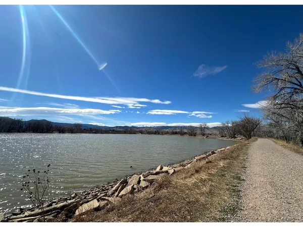 a view of an ocean beach