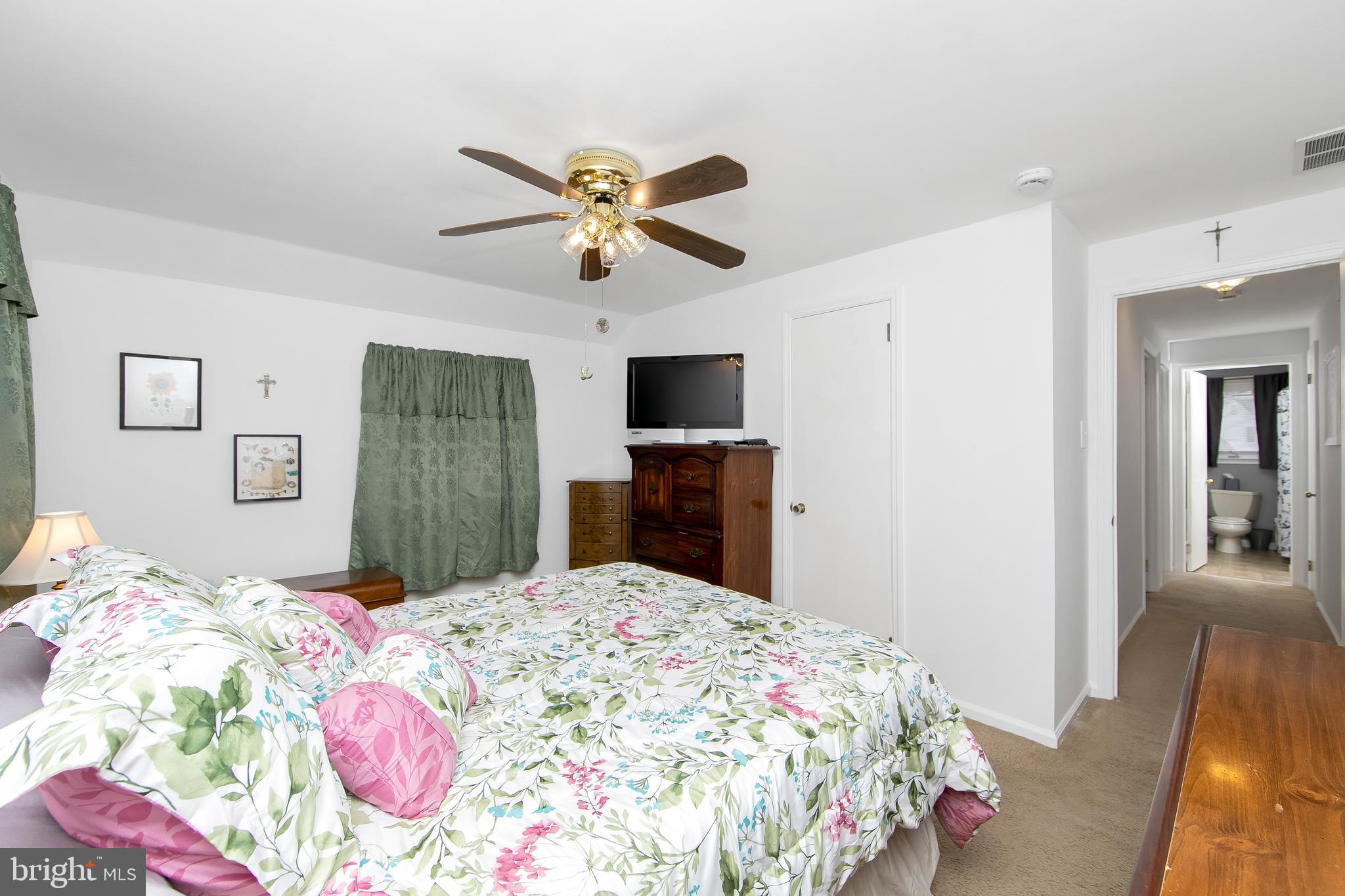11 Heritage Road Marlton, NJ 08053 - Photo 27 of 36