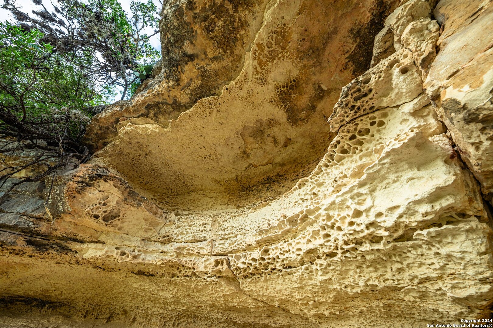 240 River Bend Road West Hunt, TX 78024 - Photo 27 of 45 a view of a sink