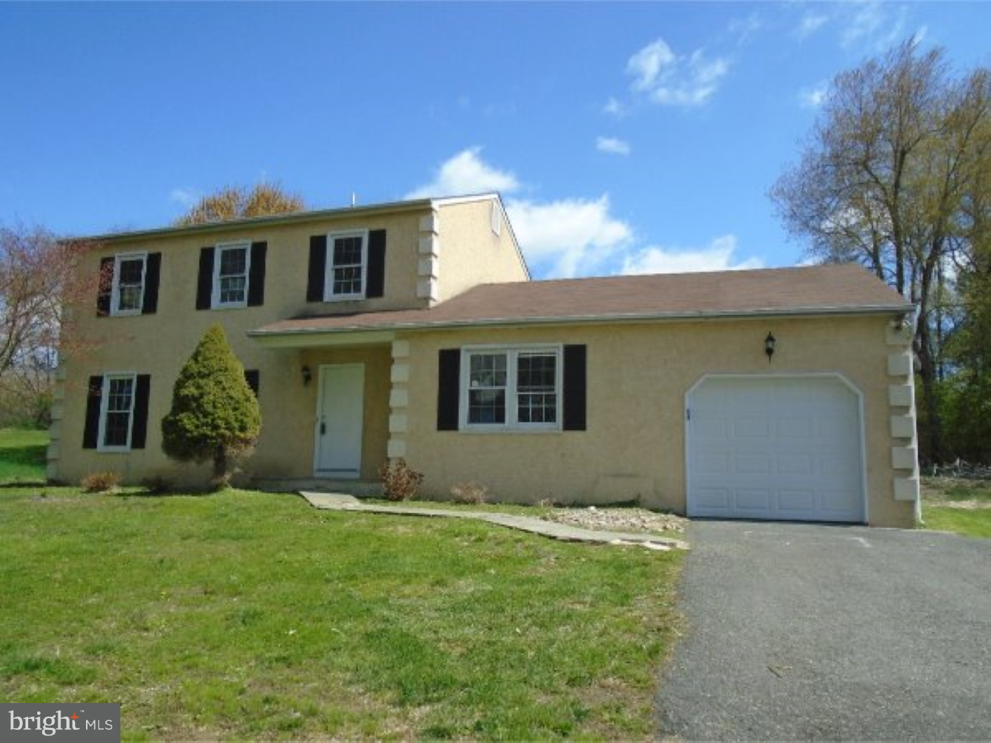 474 North Mill Road Kennett Square, PA 19348 - Photo 1 of 15 Exterior Front