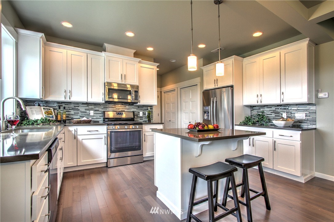 18521 Russian Road, Unit 1 Arlington, WA 98223 - Photo 8 of 20 Gallery Image 8