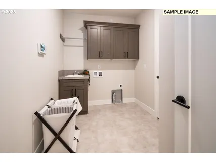 $881,000 | 4217 North 12th Way, Ridgefield, WA 98642