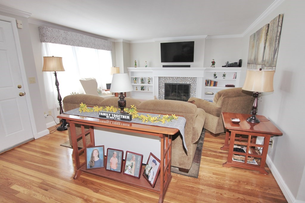 11 Maplecroft Road Canton, MA 02021 - Photo 8 of 36 Gallery Image 8