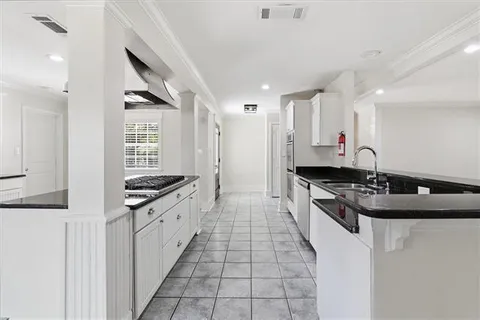 $375,000 | 334 West Street, Mandeville, LA 70448