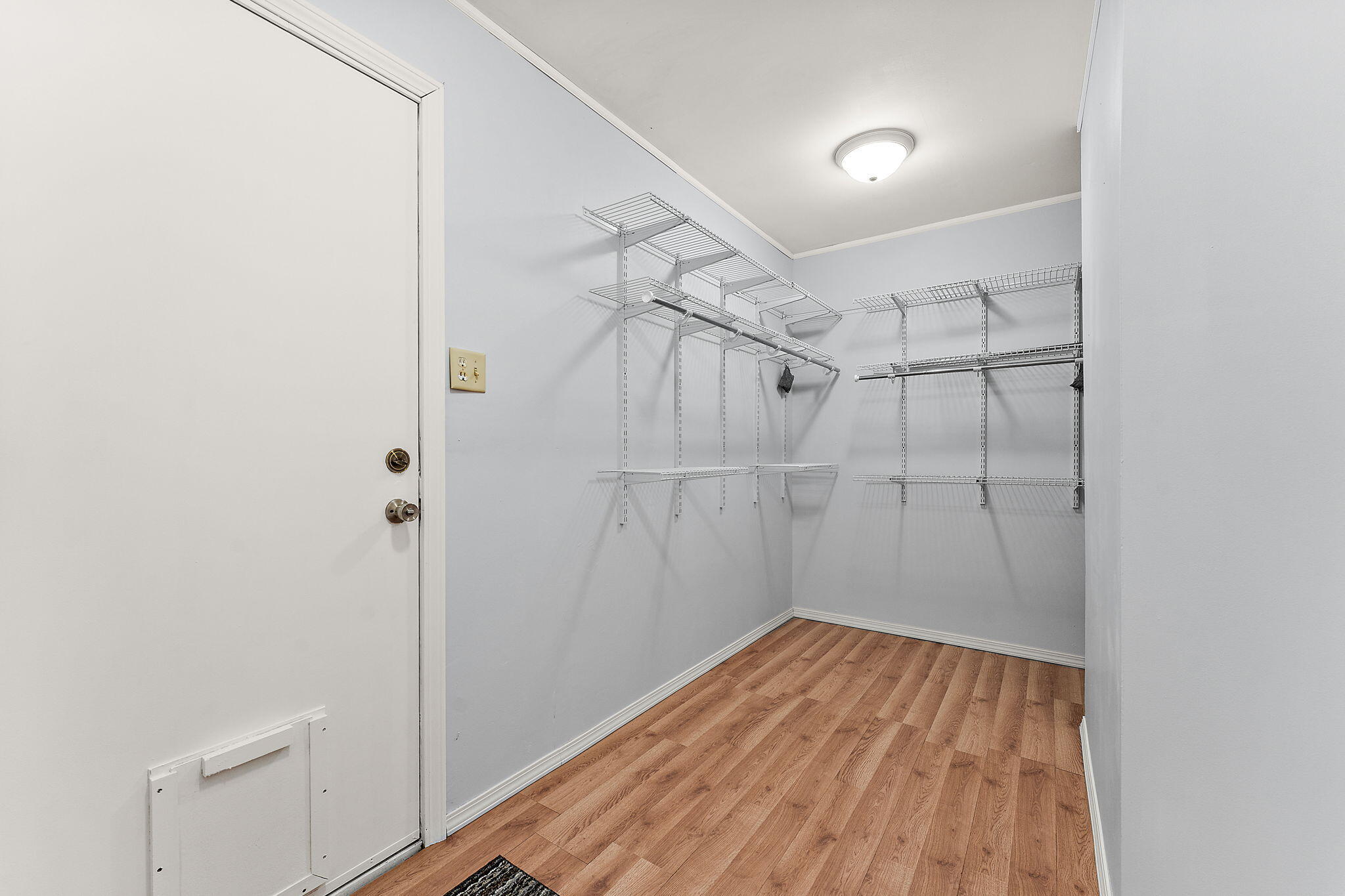 739 Eagle Creek Road Valparaiso, IN 46385 - Photo 13 of 23 a view of a room with wooden floor