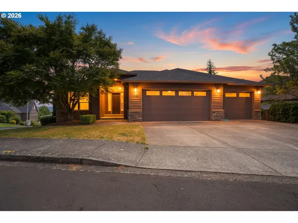 $899,900 | 3582 X Street, Washougal, WA 98671
