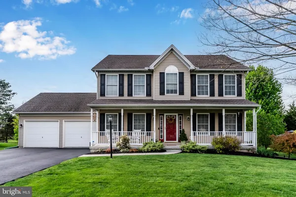 $489,900 | 37 West Eppley Drive, Carlisle, PA 17015