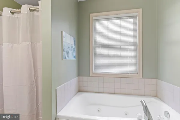 $489,900 | 37 West Eppley Drive, Carlisle, PA 17015