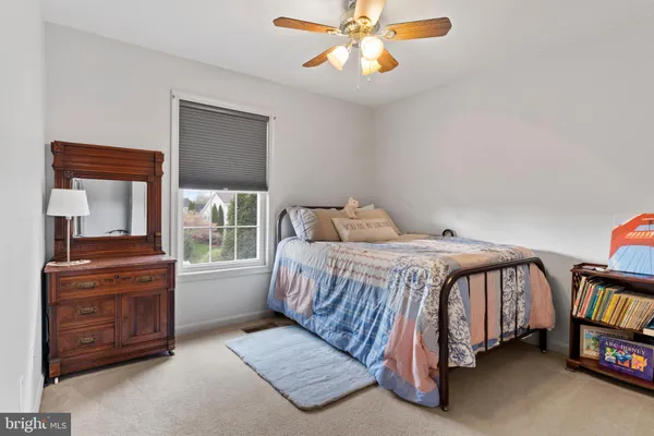 $489,900 | 37 West Eppley Drive, Carlisle, PA 17015